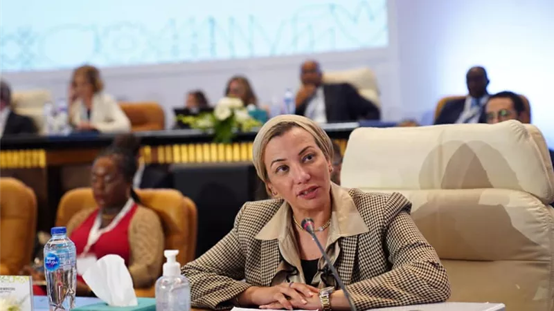 وزيرة البيئة:التعامل مع التغيرات المناخية يتطلب منهجاً إحتوائياً شاملا