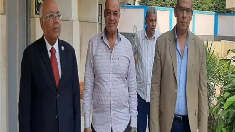 صيانة ١٠ مدارس والتبرع بأرض لإنشاء مجمع للتعليم الأساسى بشبرا الخيمة