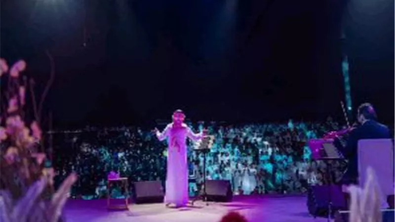 فؤاد عبد الواحد نجم ختام مهرجان حفلات سنام في الطائف