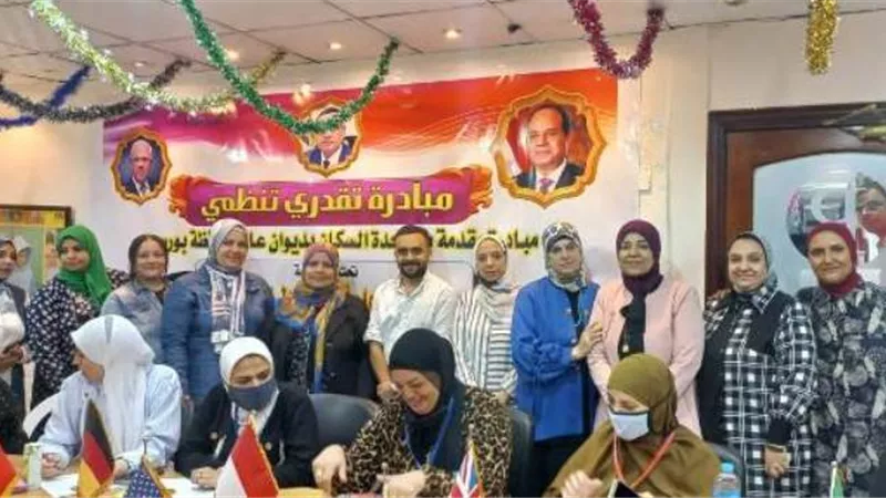 القوى العاملة:توعية العمال بحقوقهم داخل منشآت صناعية ببورسعيد