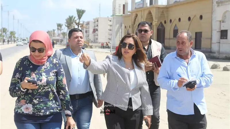 محافظ دمياط تتفقد أعمال تطويرميدان الشهابية وخطوط طرد الصرف الصحي بشطا