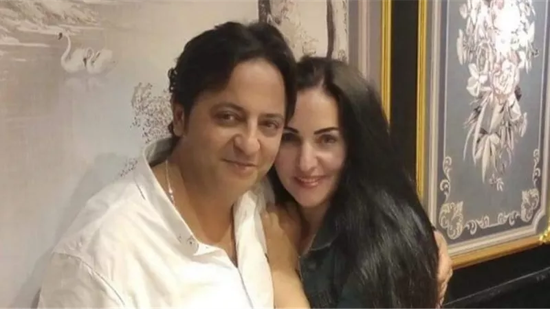 الاعلامي أحمد رجب يعلن ارتباطه بنجمة الاعلانات والمذيعة زينة