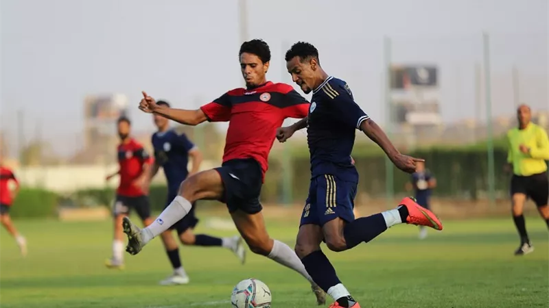 النصر يتعادل إيجابيًا مع حرس الحدود بهدفين لمثلهما