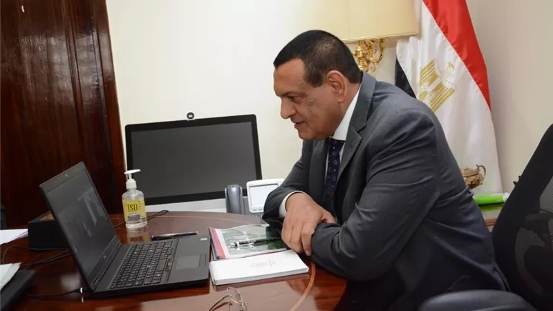 آمنة : رفع درجة الإستعداد بالمحافظات و مرور ميدانى على مخرات السيول