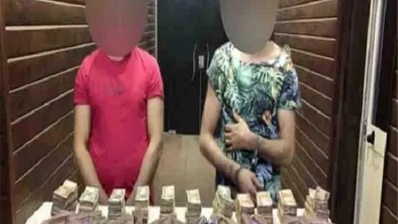 تفاصيل القبض على 2 من تجار الصنف
