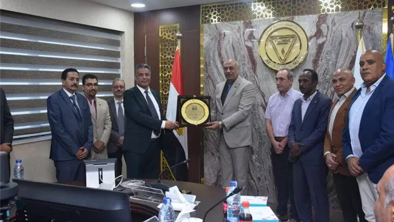 مركز تدريب السويس لتصنيع البترول يحصل على الأيزو 9001..صور