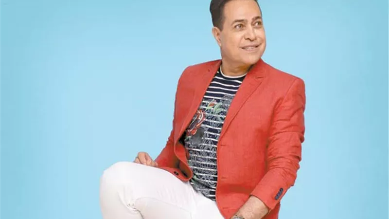 حكيم 