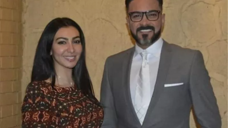 علاقة ميرهان حسين ومحمد رجب فى 