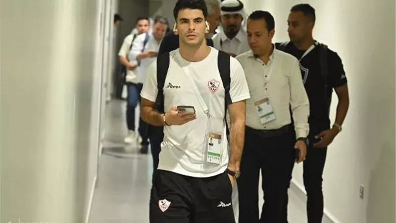 صور.. حافلة الزمالك تصل ستاد لوسيل لمواجهة الهلال
