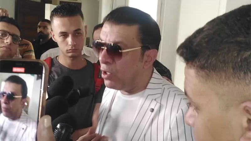 مصطفى كامل يكشف عن موقفه مع مطربى المهرجانات فى حال فوزه بمقعد النقيب