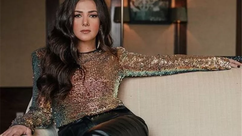 أحدث ظهور لـ دنيا سمير غانم مع المخرج خالد جلال ..صورة