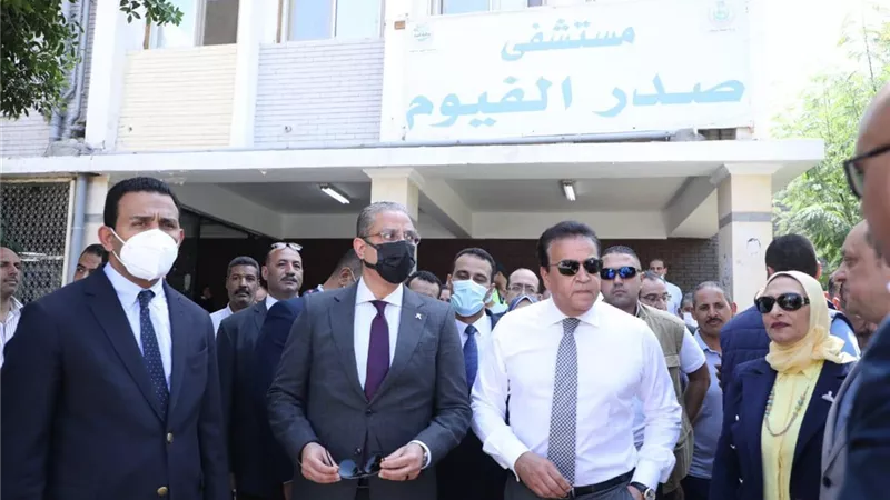 وزير الصحة يتفقد مستشفى صدر الفيوم