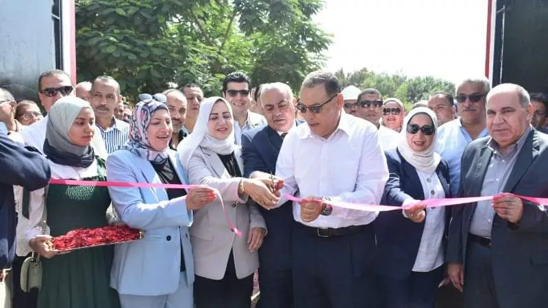 في عيدها القومي ..محافظ الشرقية يفتتح محطة رفع صرف صحي غرب الزقازيق