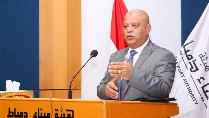 نشاط مكثف بميناء دمياط خلال أسبوع..تصدير 4 آلاف و494 حاوية
