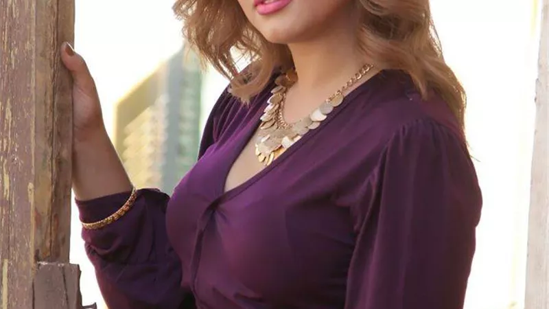 سبتيني يا أغلي الناس.. رسالة مؤثرة من ندي بهجت بعد وفاة والدتها
