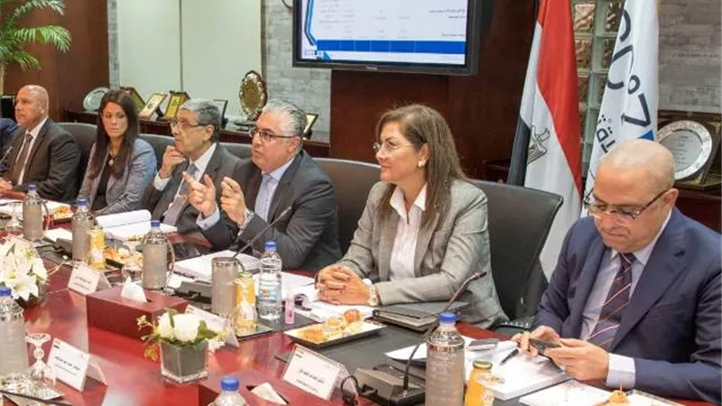 اقتصادية قناة السويس توافق على مشروعات جديدة بالمناطق الصناعية