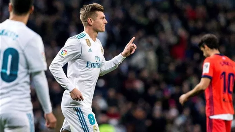 ريال مدريد يُجهز بديل توني كروس تحسبًا لرحيله