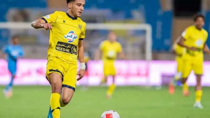 مفاجأة .. التعاون السعودى يتلقى عرضاً رسمياً من المصرى لضم مصطفى فتحى