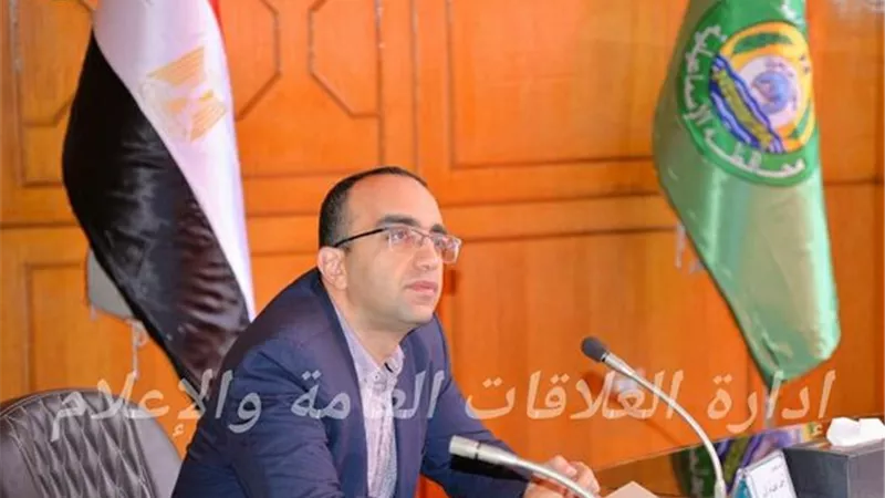 نائب محافظ الإسماعيلية يستعرض مبادرة المشروعات الخضراء الذكية