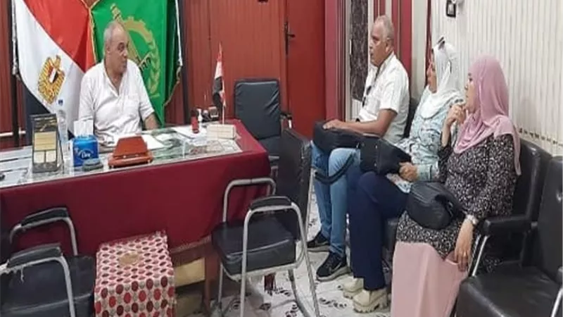 الشربينى يناقش استعدادات مدارس التعليم الفنى بشبرا الخيمة للعام الجديد