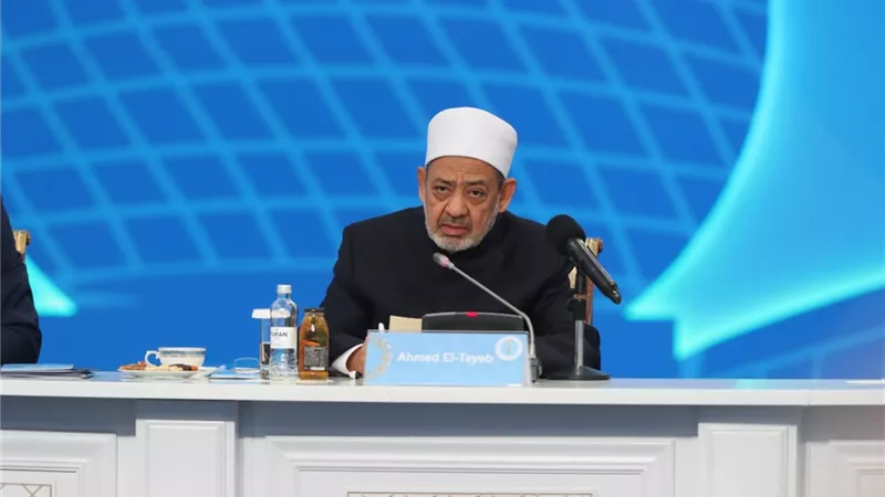 الطيب: كل لقاء جاد مسؤول بين رموز الأديان..طوق نجاة للحضارة الإنسانيّ