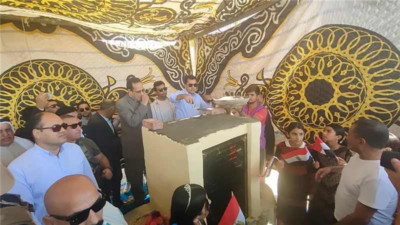 وضع حجر الأساس لاحلال وتجديد مركز شباب الشيخ زويد بتكلفة 6.5 ملايين
