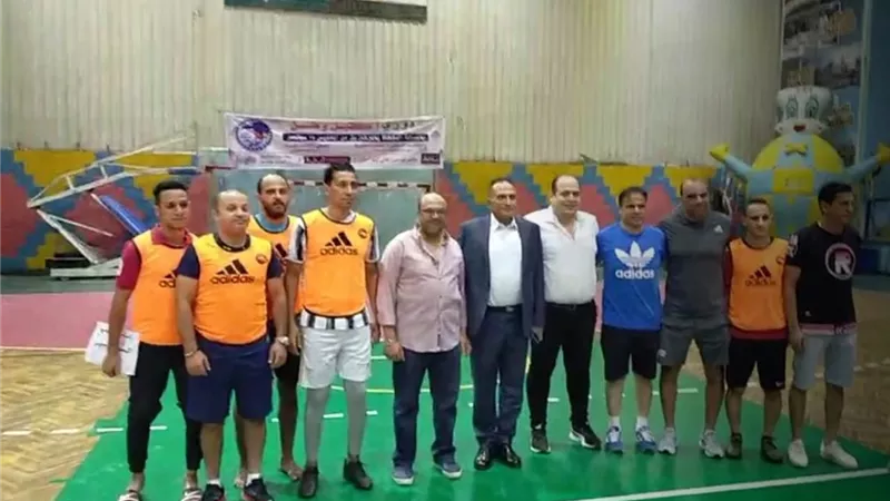 النائب على ابواحمد يلعب ضربة البداية لدورى مستقبل وطن بمدينة الزقازيق