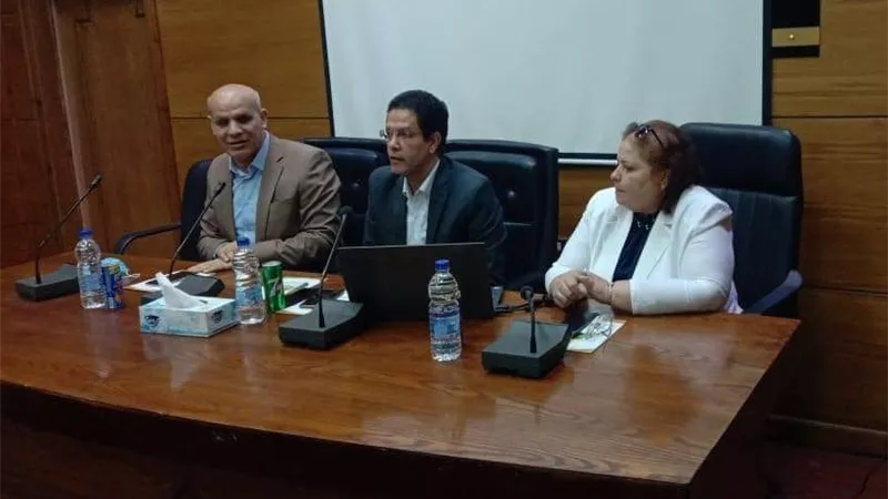 الجيزاوى يعقد ورشة عمل للمشاركين في المبادرة الوطنية للمشروعات الخضراء