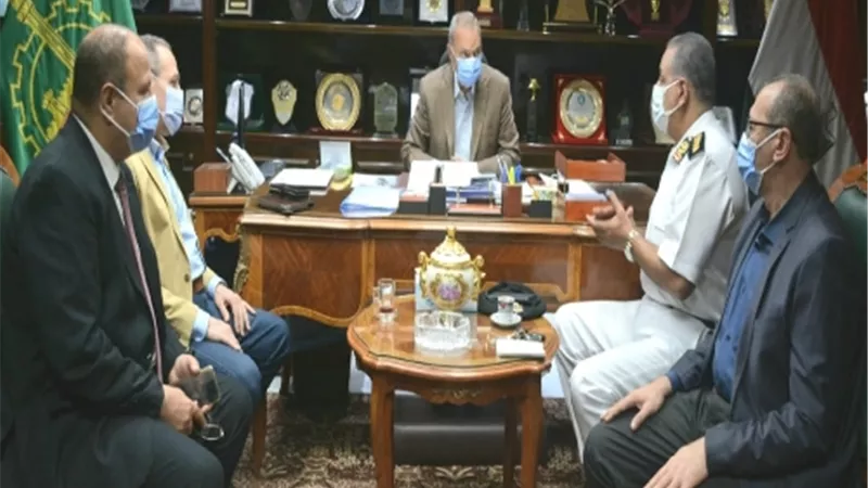 محافظ القليوبية يتابع دفع أعمال المرحلة الثانية لتطوير طريق فريد ندا