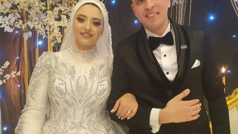 ألف مبروك على الزفاف السعيد 
