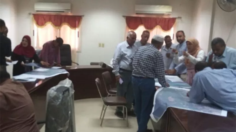 اجتماع لعرض خطة التنمية المحلية وازالة تعدى على ٣ قراريط