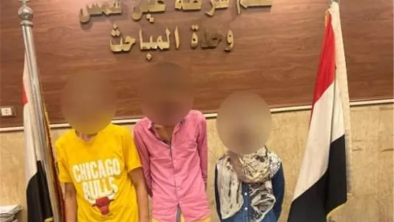 سرقوا ذهب خالته.. سقوط رجل وزوجته وصديقهما في القاهرة