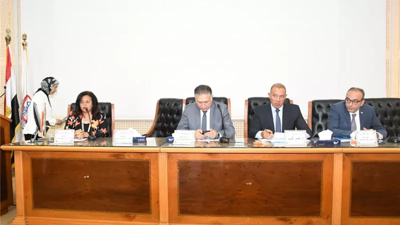جامعة عين شمس تحتفل باليوم العالمى لسلامة المريض