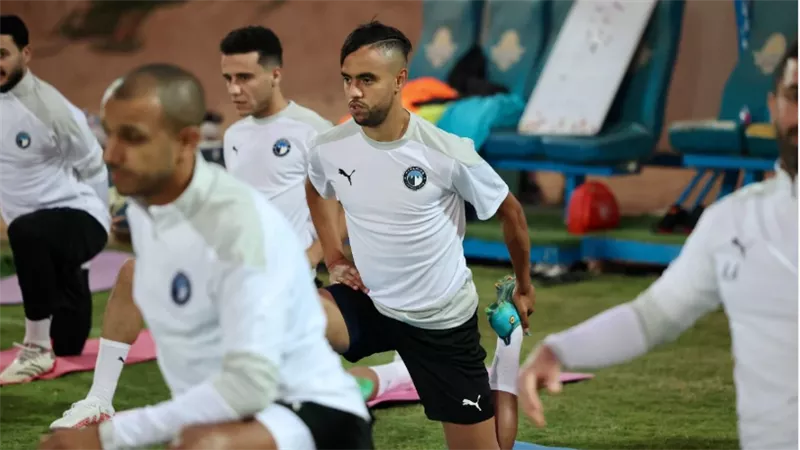 صفقات بيراميدز الجديدة تشارك فى التدريبات استعدادا للموسم الجديد