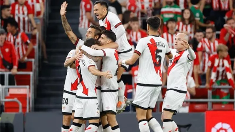 أتلتيك بيلباو يحقق فوزا مثيرا على رايو فاييكانو 3 /2 بالدورى الاسبانى