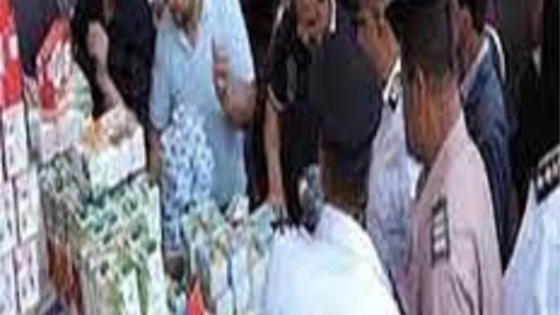 الداخلية حجب السلع الغذائية عن التداول وتضبط 1528 قضية تموينية