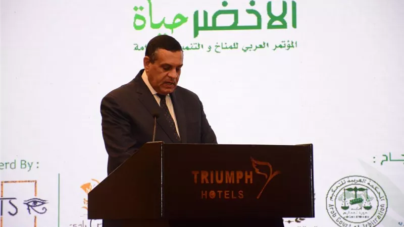 وزير التنمية المحلية يشارك في فعاليات المؤتمر العربى الأول للمناخ