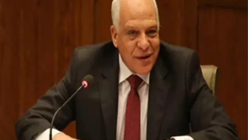 محافظ الجيزة يخفض تنسيق القبول ببعض مدارس التعليم الفنى