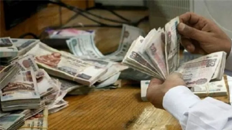 لتسفيرهم للحج.. مدير شركة سياحة ينصب على مواطنين بـ315 ألف جنيه