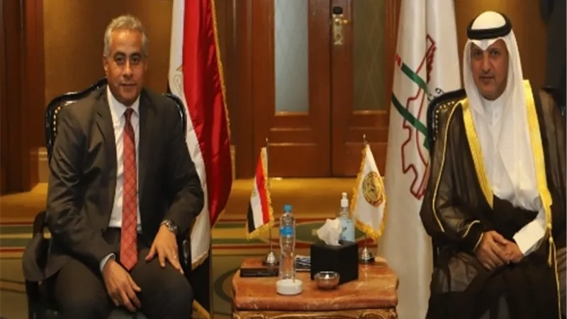 ربط الكتروني بين مصر والكويت للقضاء على عقود العمل الوهمية