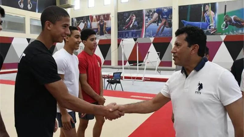 وزير الرياضة يشهد تدريب منتخب الناشئين للجمباز بالمدينة الرياضية