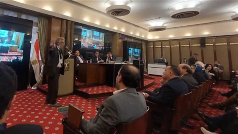 نقيب الأطباء: ليس هناك نية لإلغاء التكليف وما يقال شائعات