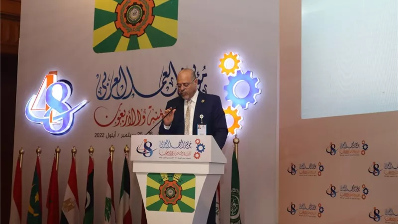 عمال مصر 'يرسل برقية دعم وتأييد للرئيس السيسي مؤكدا سنظل جنودا مخلصة