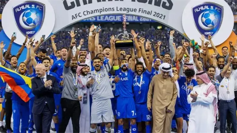 الكرة السعودية فى خطر بسبب الهلال.. إعلامى شهير يؤكد