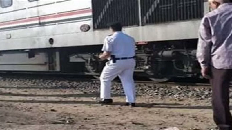 مصرع طالبين صدمهما قطار أثناء عبورهما السكة الحديد