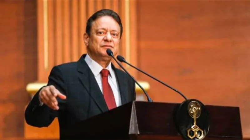 جبر يؤكد ضرورة تعزيز التعاون العربي لمواجهة ظاهرة الإرهاب الإلكترونى