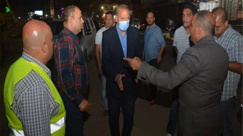 محافظ القليوبية: إغلاق 5 محلات ومنشأة تجارية بالقناطر الخيرية.. صور