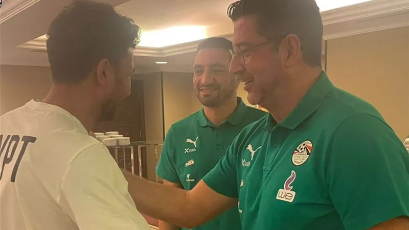وصول تريزيجيه و زيزو و الونش لمعسكر منتخب مصر