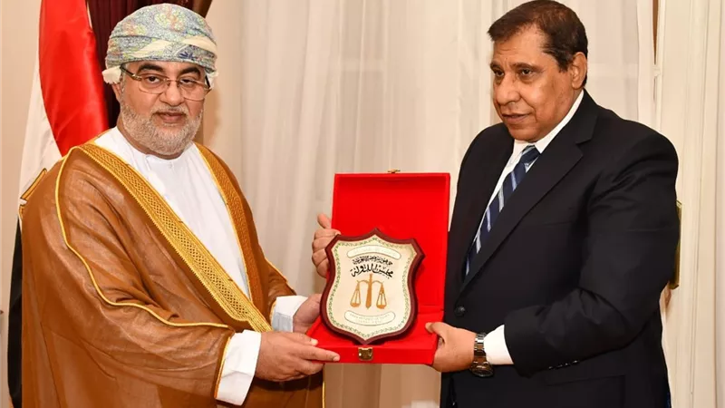 المستشار عادل فهيم يستقبل نائب رئيس المحكمة العليا بسلطنة عمان