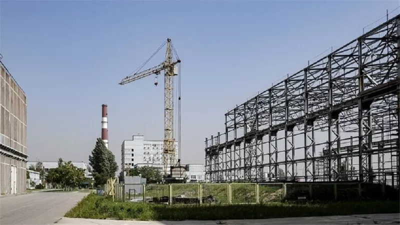 قصف أوكراني يستهدف نظام التبريد بمحطة زابوروجيه النووية